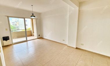 Deheza 3100 - Saavedra - Excelente monoambiente divisible con balcon aterrazado y parrilla propia