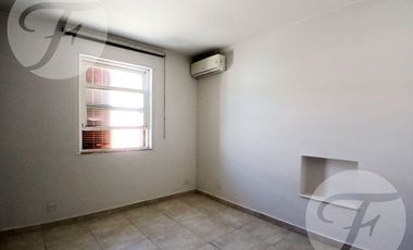Disponibilidad Inmediata Casa 3 Ambientes en Alquiler en Ituzaingó - Parrilla, Pileta y Cochera desc