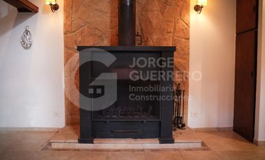 CODIGO 25 BIS - CASA + LOTE