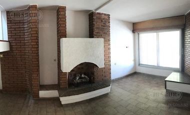 Casa - Res.Velez Sarfield