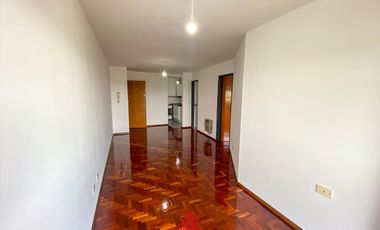 Departamento Poeta Lugones 240