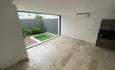 Casa en Renta en Privada Luana, Norte de Mérida