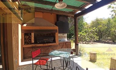 Casa en  venta en Country Club El Paraiso