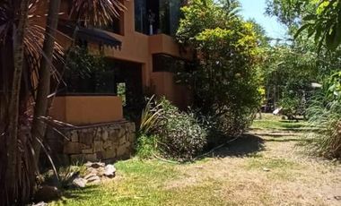 Casa en  venta en Country Club El Paraiso