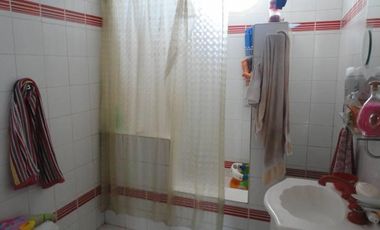 Amplio Chalet 2 plantas, Imperdible. Remedios de Escalada