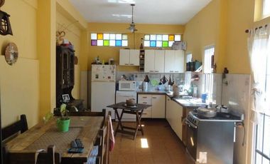 Amplio Chalet 2 plantas, Imperdible. Remedios de Escalada