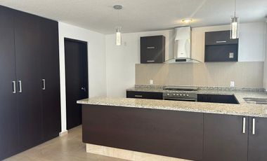 HERMOSA CASA EN VENTA EN SANTA FE  JURIQUILLA