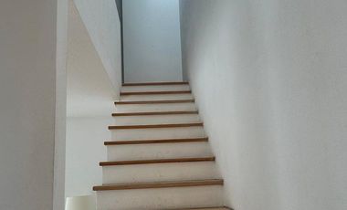 HERMOSA CASA EN VENTA EN SANTA FE  JURIQUILLA