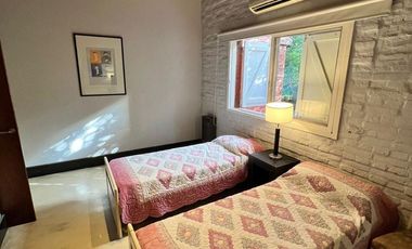 Casa en Venta, 5 ambientes - El Trébol