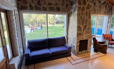 Casa en Venta, 5 ambientes - El Trébol