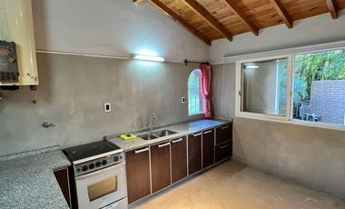 Casa en Venta, 5 ambientes - El Trébol