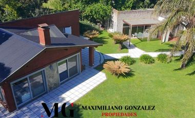 Casa en Venta, 5 ambientes - El Trébol