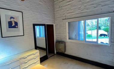 Casa en Venta, 5 ambientes - El Trébol