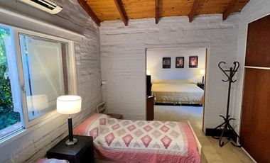 Casa en Venta, 5 ambientes - El Trébol