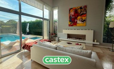 Casa en venta en La Lomada de Pilar.