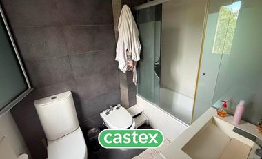 Casa en venta en La Lomada de Pilar.