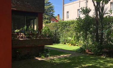 Casa 4 ambientes en venta - Club El Carmen