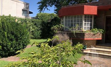 Casa 4 ambientes en venta - Club El Carmen