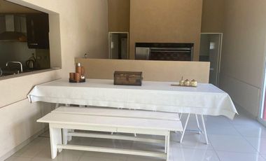 Quinta en 20 De Junio