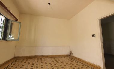 SE VENDE casa en B Crisol Norte! A 5 min de Nva Cba!!