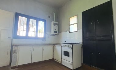 SE VENDE casa en B Crisol Norte! A 5 min de Nva Cba!!