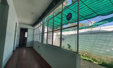 SE VENDE casa en B Crisol Norte! A 5 min de Nva Cba!!