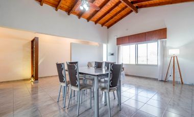 VENTA  - Casa - 3 dormitorios - Arroyo Boulevard , Arroyo Seco