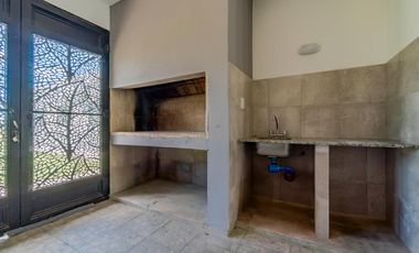 VENTA  - Casa - 3 dormitorios - Arroyo Boulevard , Arroyo Seco