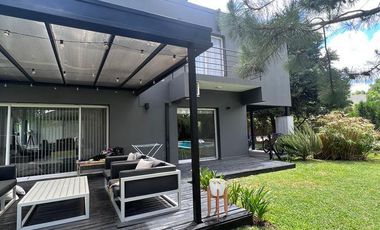 Casa en venta Barrio El Centauro Canning