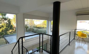 Casa en venta Barrio El Centauro Canning