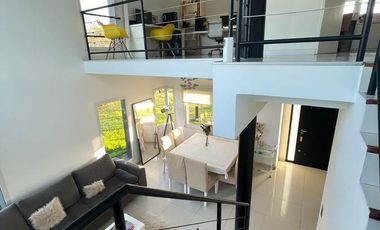 Casa en venta Barrio El Centauro Canning