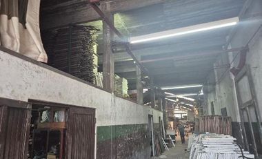 Galpón en  alquiler en San Isidro