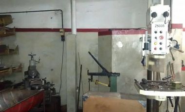 Galpon, deposito, en venta de 280 mt2 cubiertos en Remedios de escalada