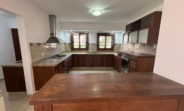 Casa en venta country jockey club 3 dormitorios planta baja