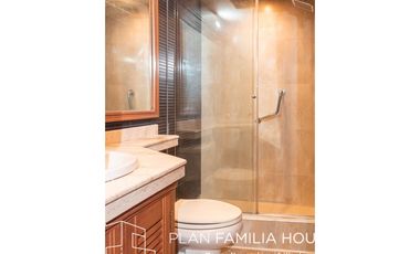 Casa de dos niveles en arriendo en Chía