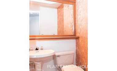 Casa de dos niveles en arriendo en Chía