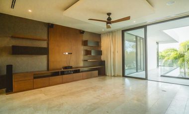 Casa en venta en Mérida en privada residencial