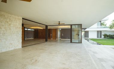 Casa en venta en Mérida en privada residencial