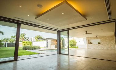 Casa en venta en Mérida en privada residencial