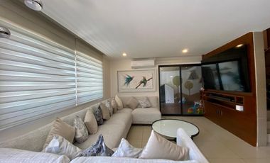 Casa en VENTA con alberca y roof garden, en Residencial Tai Tai junto al rio