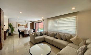 Casa en VENTA con alberca y roof garden, en Residencial Tai Tai junto al rio