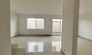 CASA EN RENTA | SIETE COLINAS CAPITOLIO | ZONA LINDA VISTA