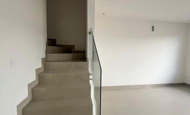 CASA EN RENTA | SIETE COLINAS CAPITOLIO | ZONA LINDA VISTA