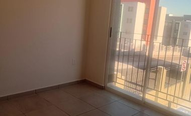 Departamento renta Villas del Refugio Marques Queretaro 3er nivel cerca IMSS N2