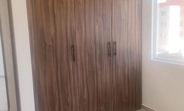 Departamento renta Villas del Refugio Marques Queretaro 3er nivel cerca IMSS N2