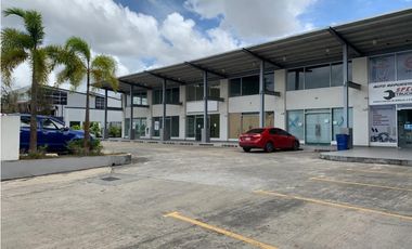 LOCAL COMERCIAL / PLAZA MILLA 8 / CON MEZZANINE / 126m2 / VACIO