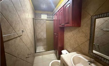 ALQUILER DE CASA EN BUGABA SIOGUI  COMPLETAMENTE CERCADA