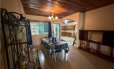 ALQUILER DE CASA EN BUGABA SIOGUI  COMPLETAMENTE CERCADA