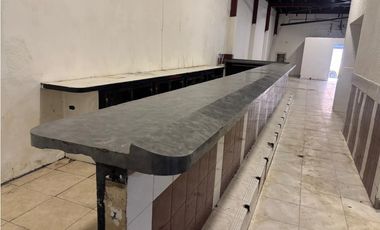 CASCO VIEJO / 210M / ESPACIO AMPLIO CON BARRA / IDEAL PARA DISCOTECA