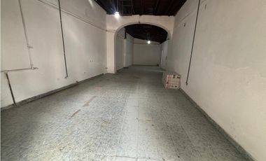 CASCO VIEJO / 120M / ESPACIO AMPLIO / IDEAL PARA BAR RESTAURANTE